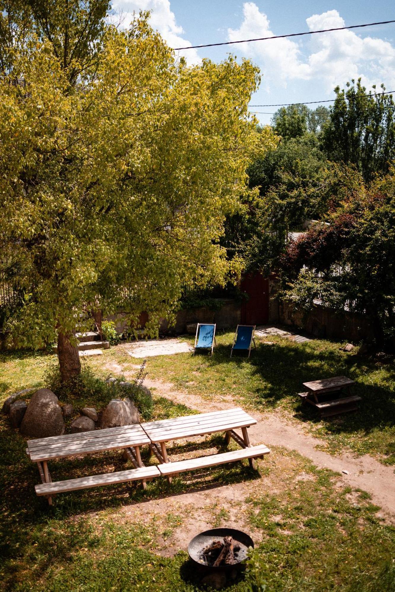 La Grande Maison Rouge Angoustrine Esterno foto